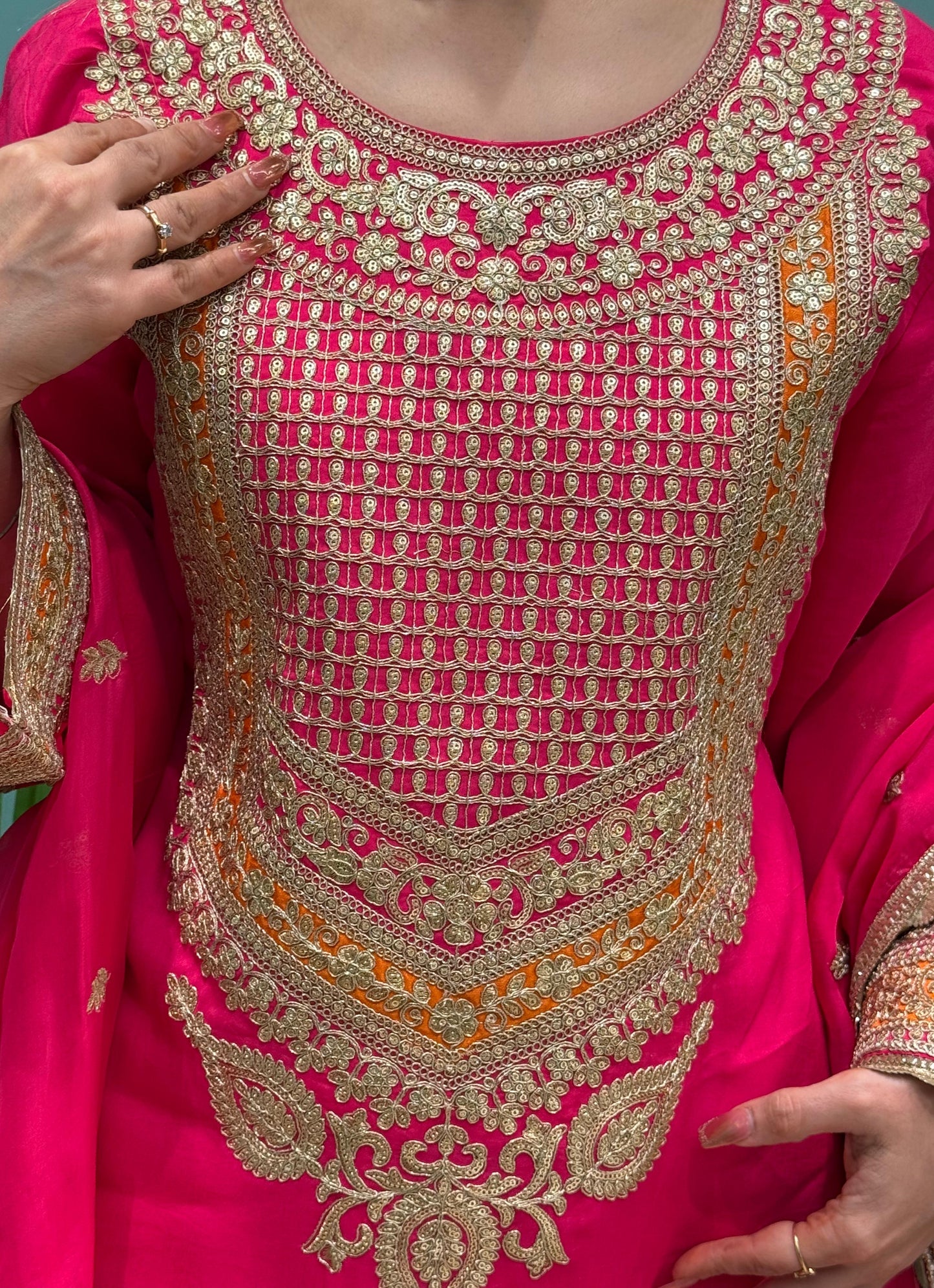 Blend Suit in hot pink and rust