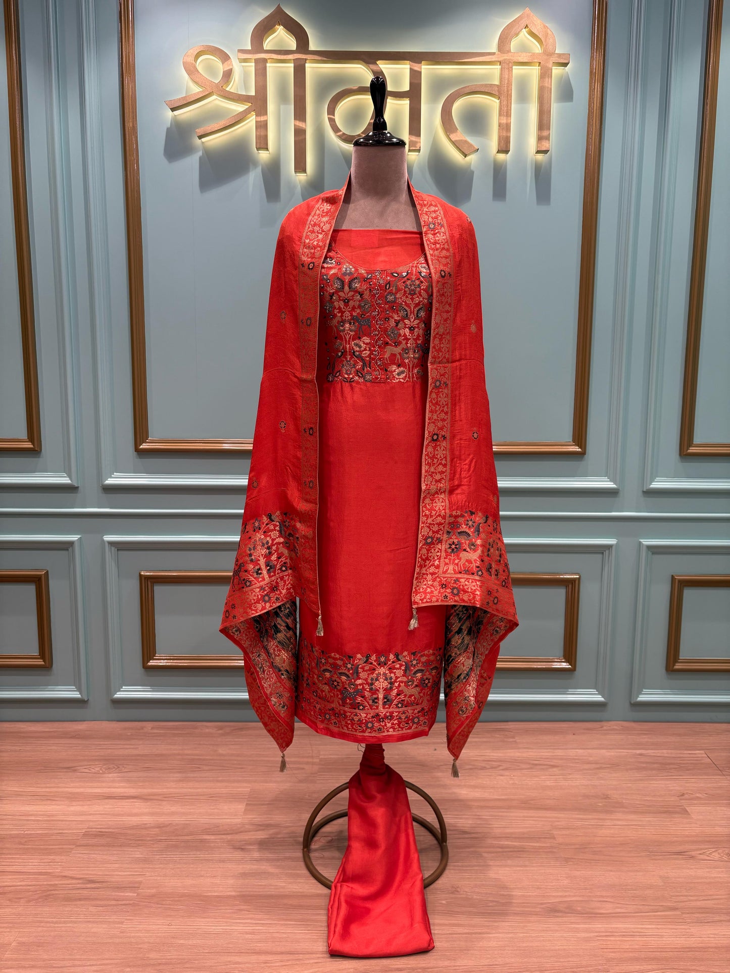 Dola Silk Unstitched Suit