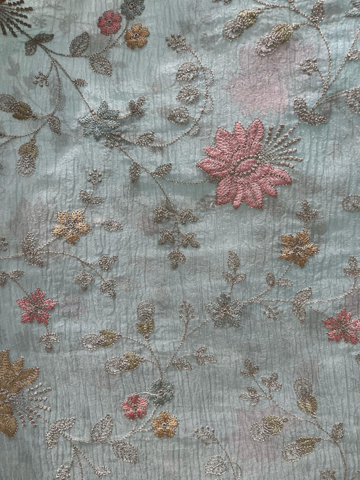 Elevate your ethnic wardrobe with our exquisite unstitched suit setx
