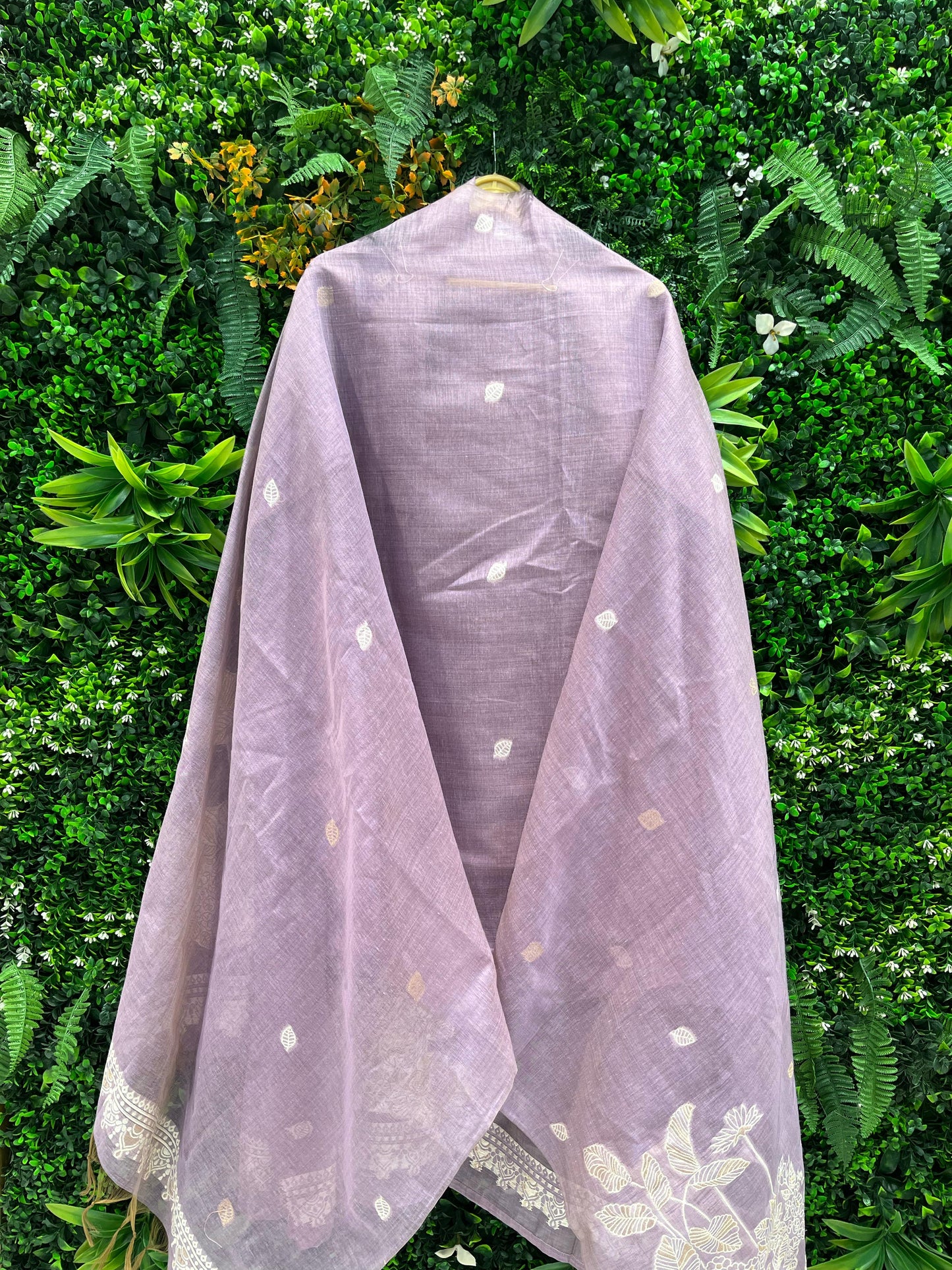 Elevate your ethnic wardrobe with this elegant unstitched suit set