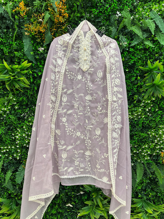 Elegant unstitched suit set, crafted from premium mul crush cotton fabric