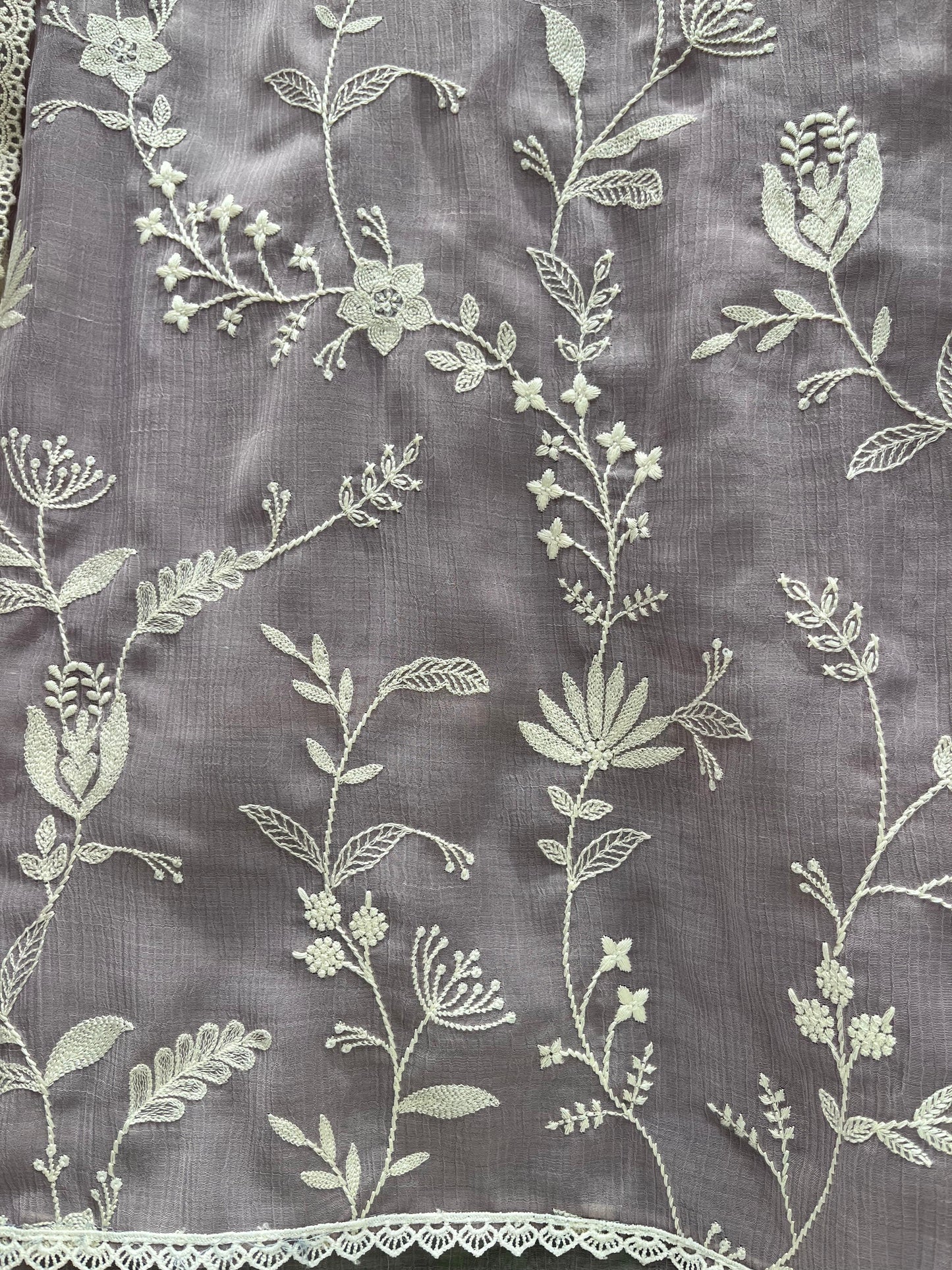 Elegant unstitched suit set, crafted from premium mul crush cotton fabric
