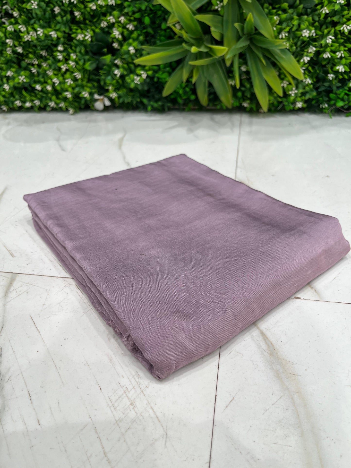 Elegant unstitched suit set, crafted from premium mul crush cotton fabric