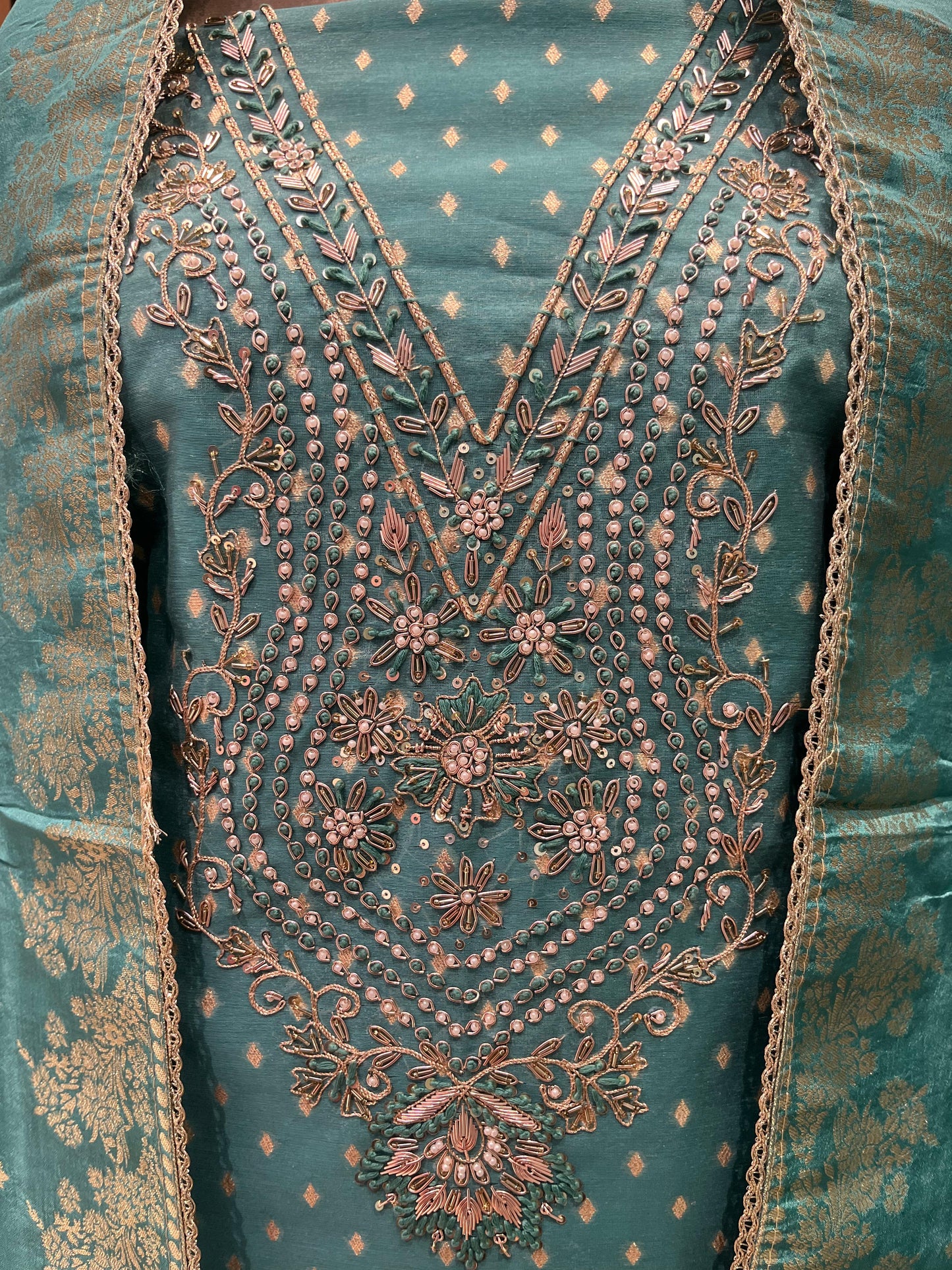 Elegance with this premium unstitched suit fabric set