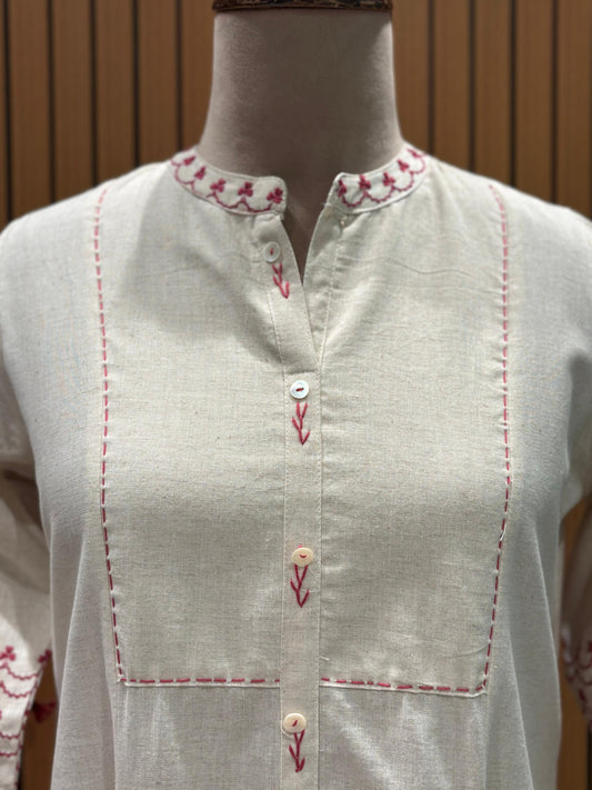 Stylish, and breathable in our off-white cotton kurta