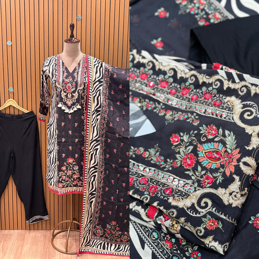 Grace meets glamour in this muslin kurti set