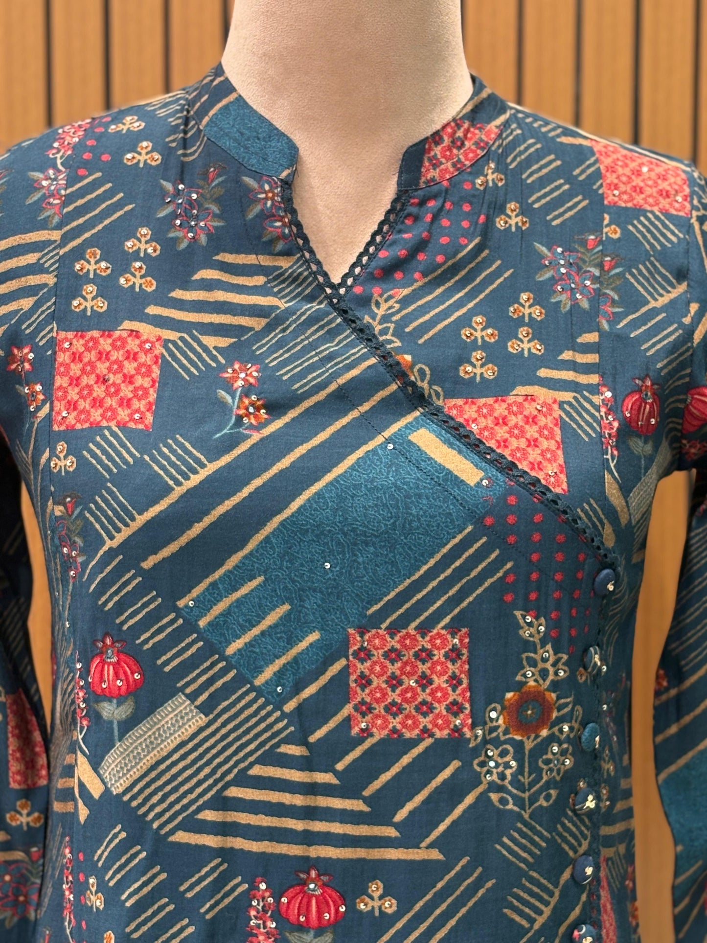 Bring comfort and style together with our elegant printed kurta set