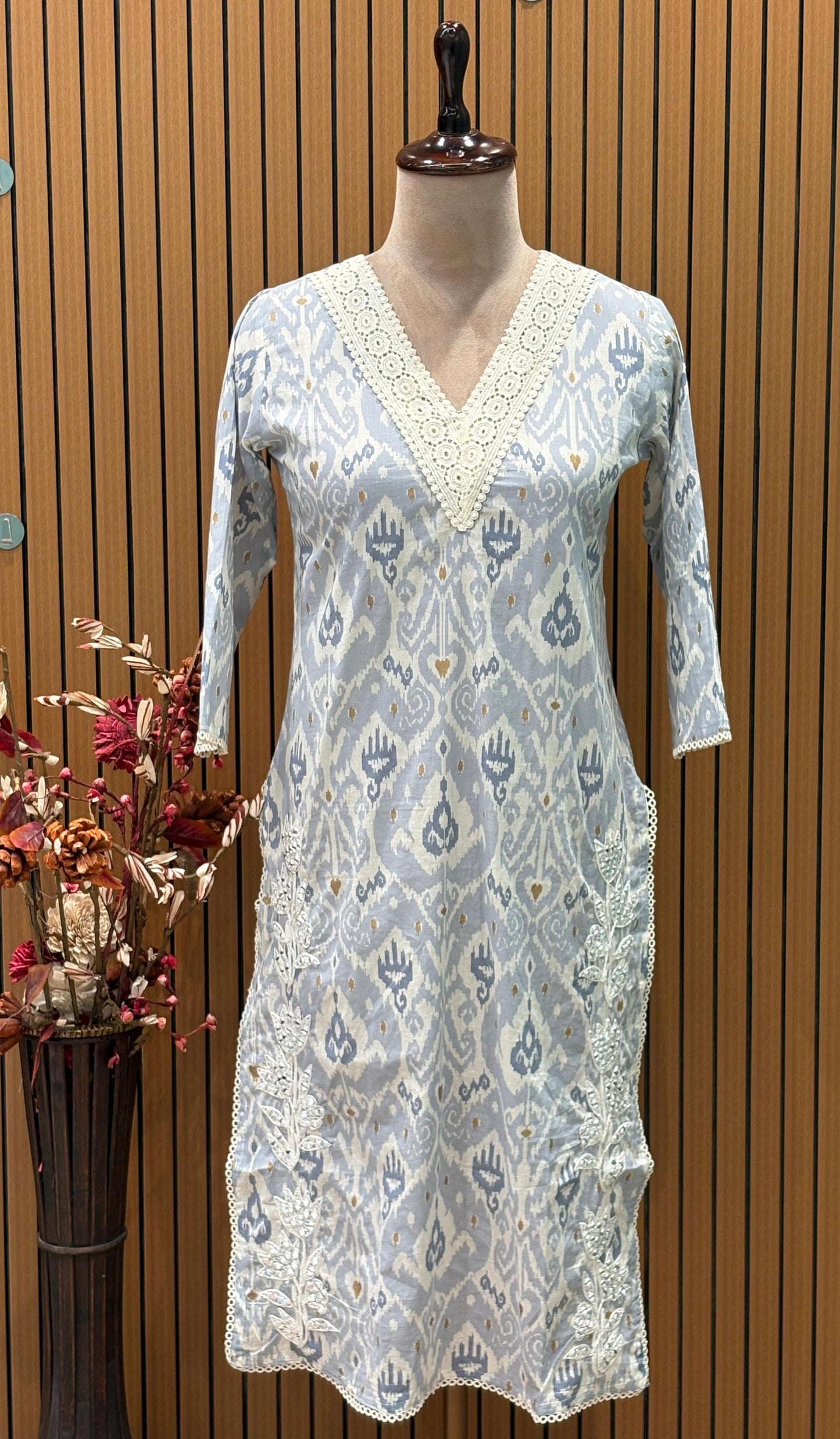 Grace your look with this soft pastel kurti set