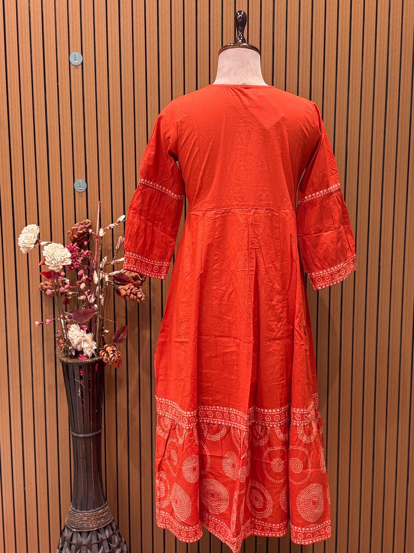 Elegant Anarkali suit with thread-embroidered yoke
