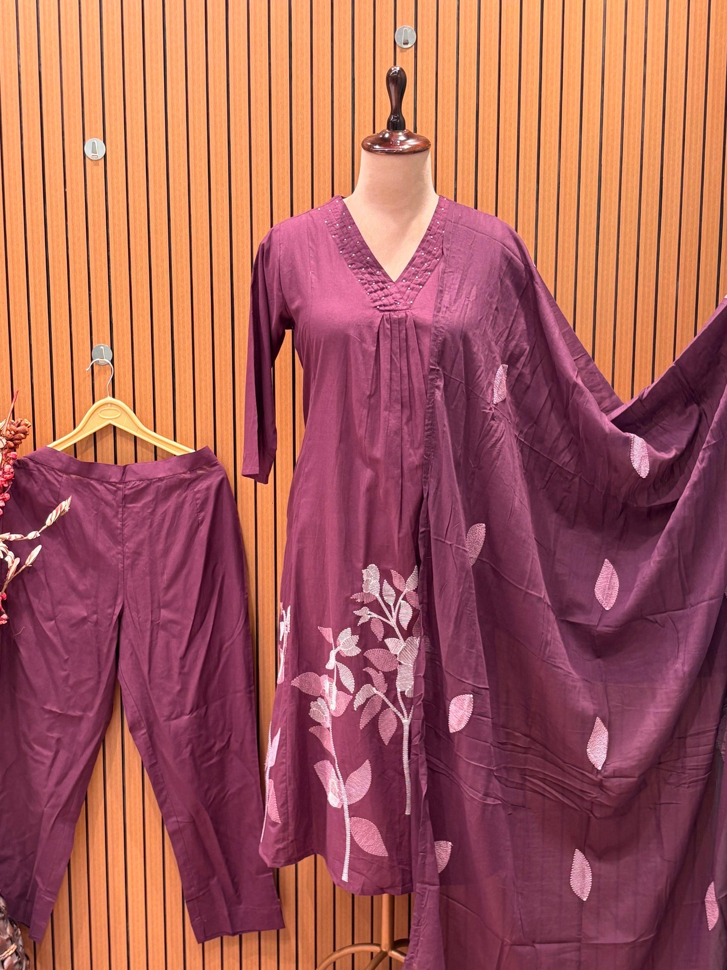 Grace meets simplicity in this wine-hued cotton suit set