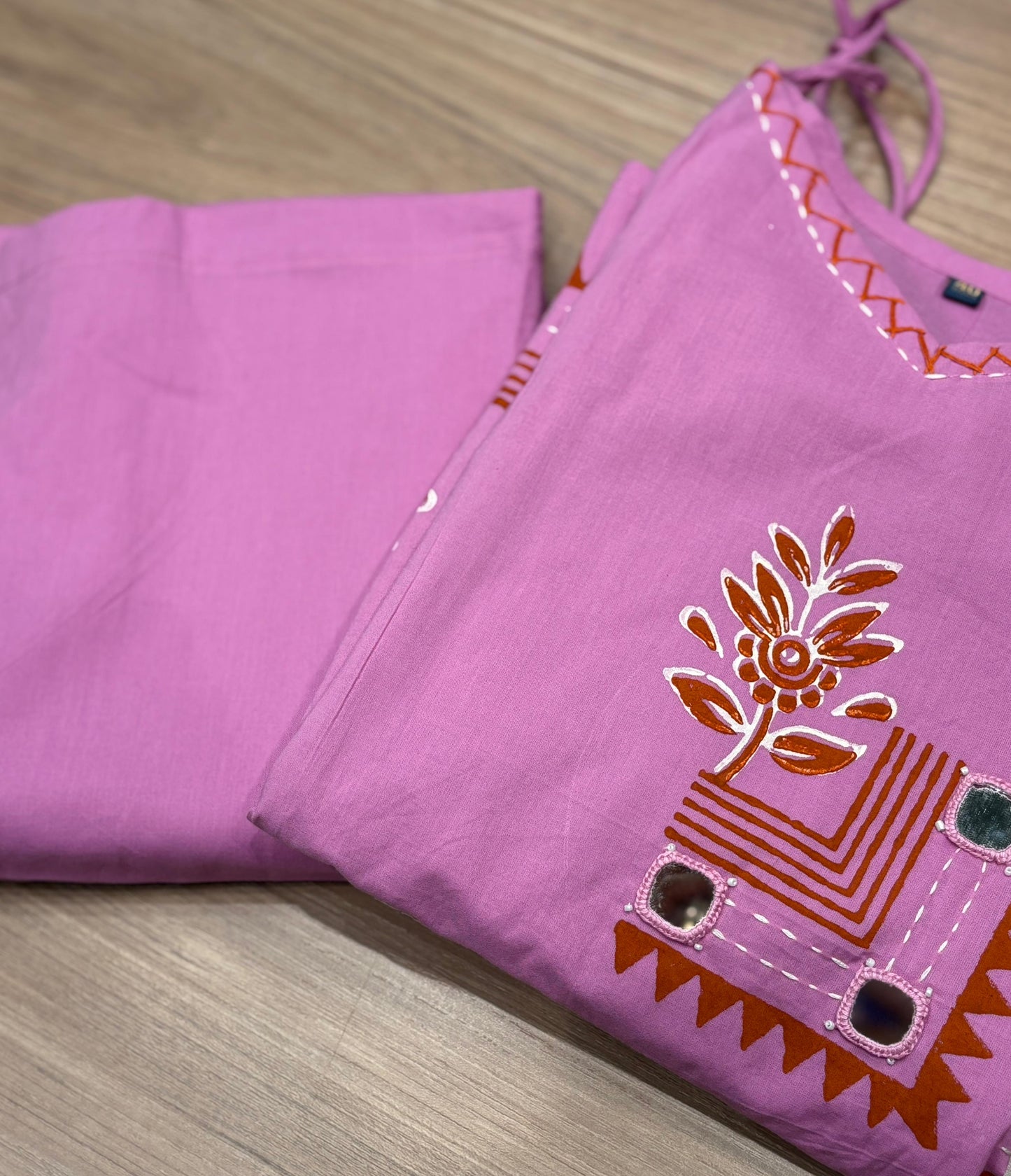 Stay cool & comfy in our cotton kurti-pant set