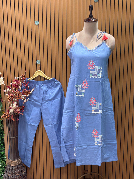 Stay cool & comfy in our cotton kurti-pant set