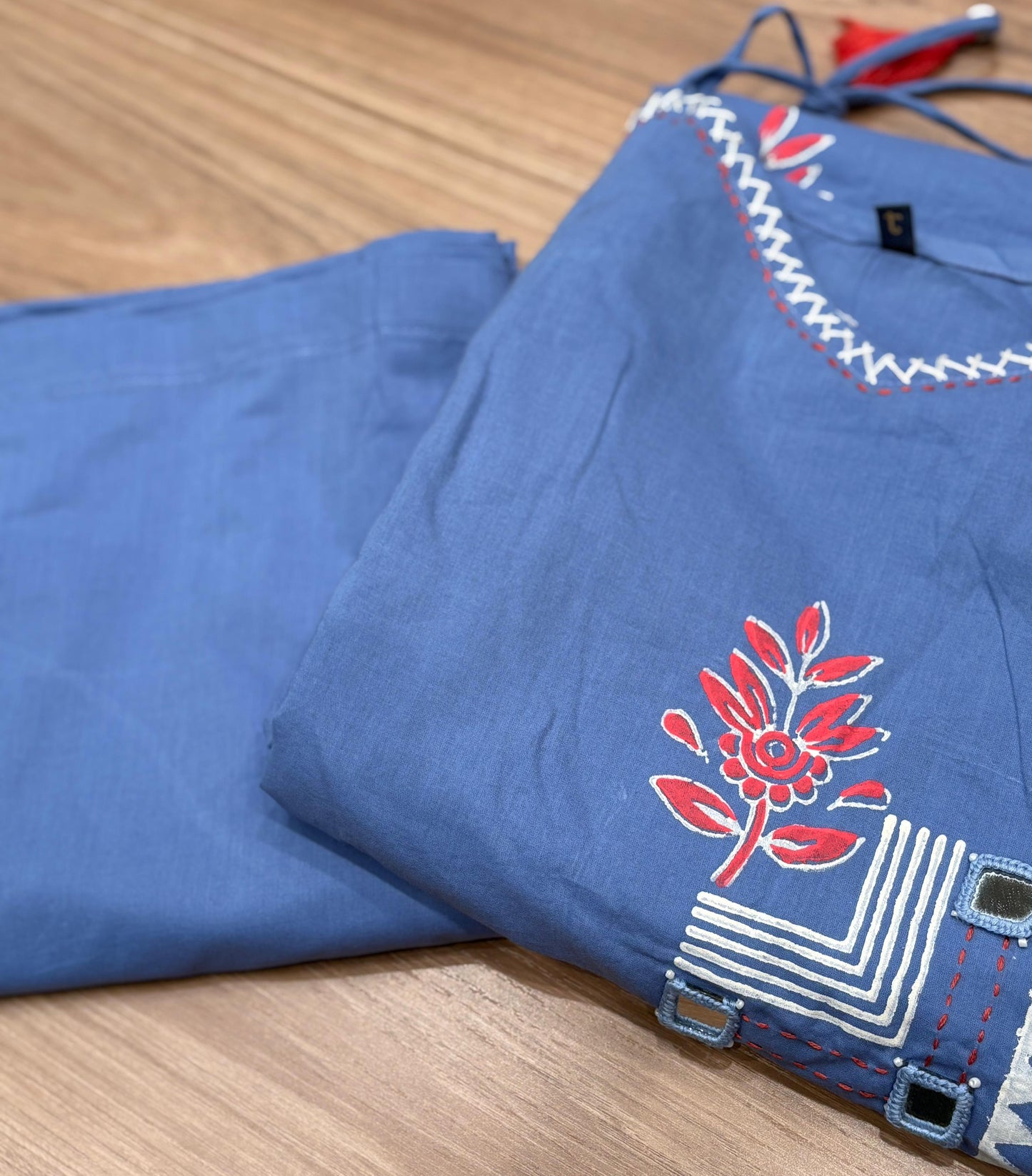 Stay cool & comfy in our cotton kurti-pant set