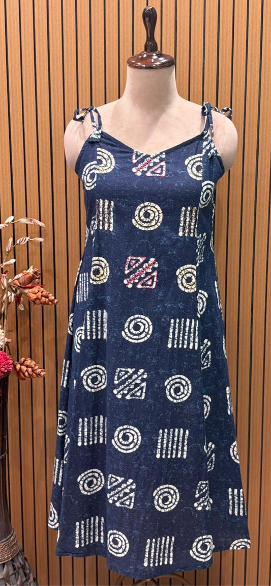 Trendy cotton kurti pant set featuring tie-strap detailing