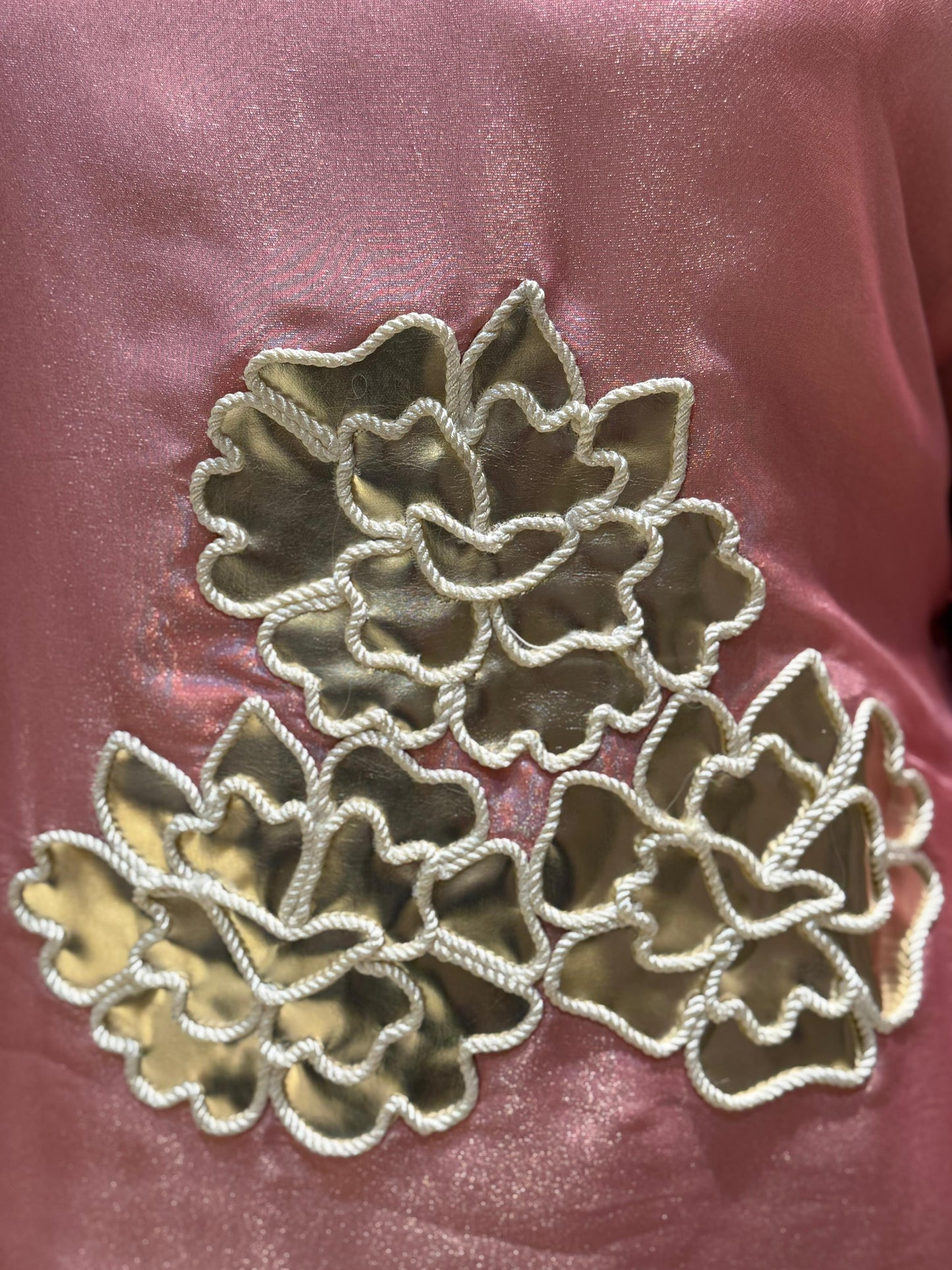 Chic Tissue Shimmer Cord-Set with floral appliqué detailing,