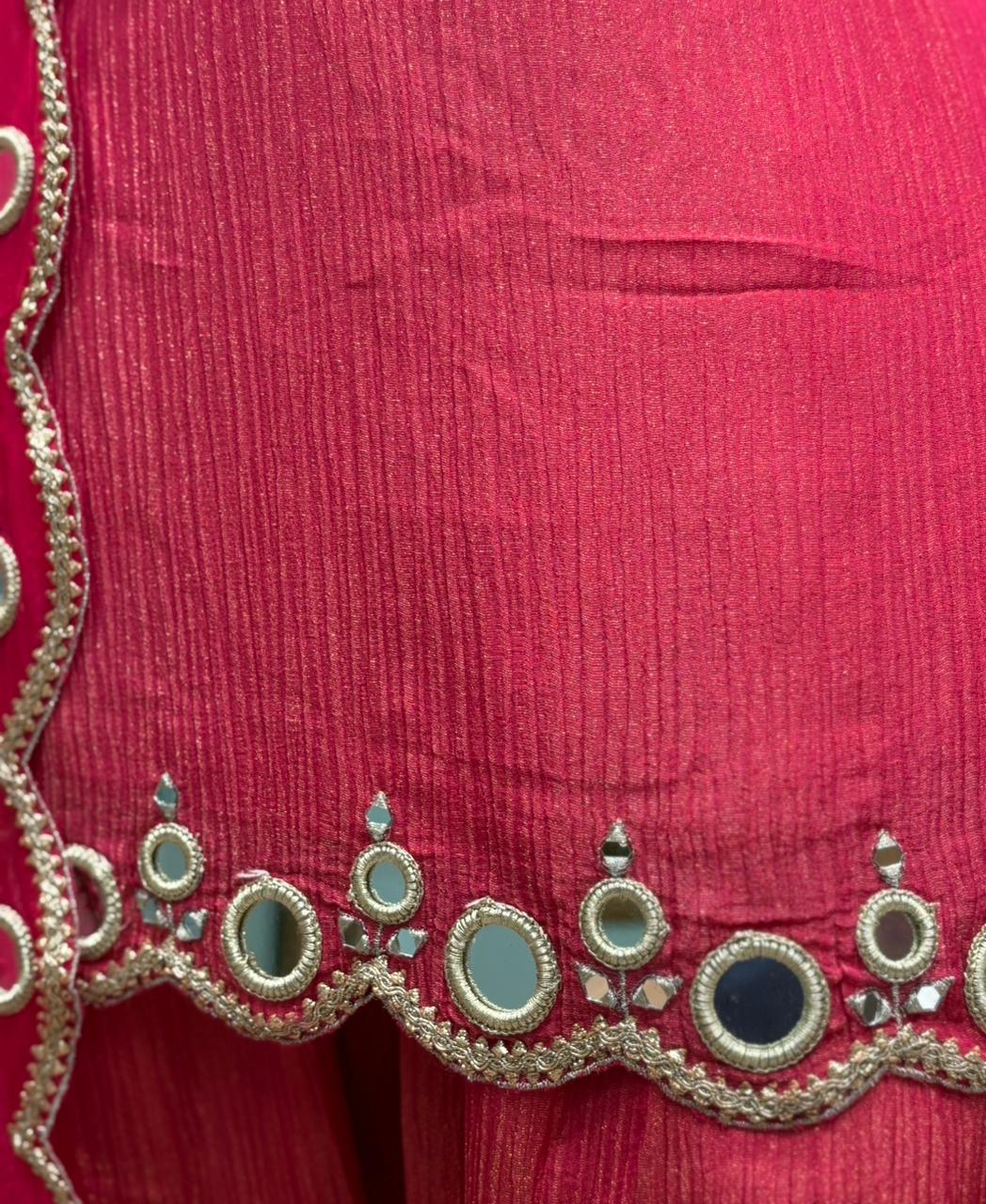 Presenting our luxurious short kurti with farshi salwar