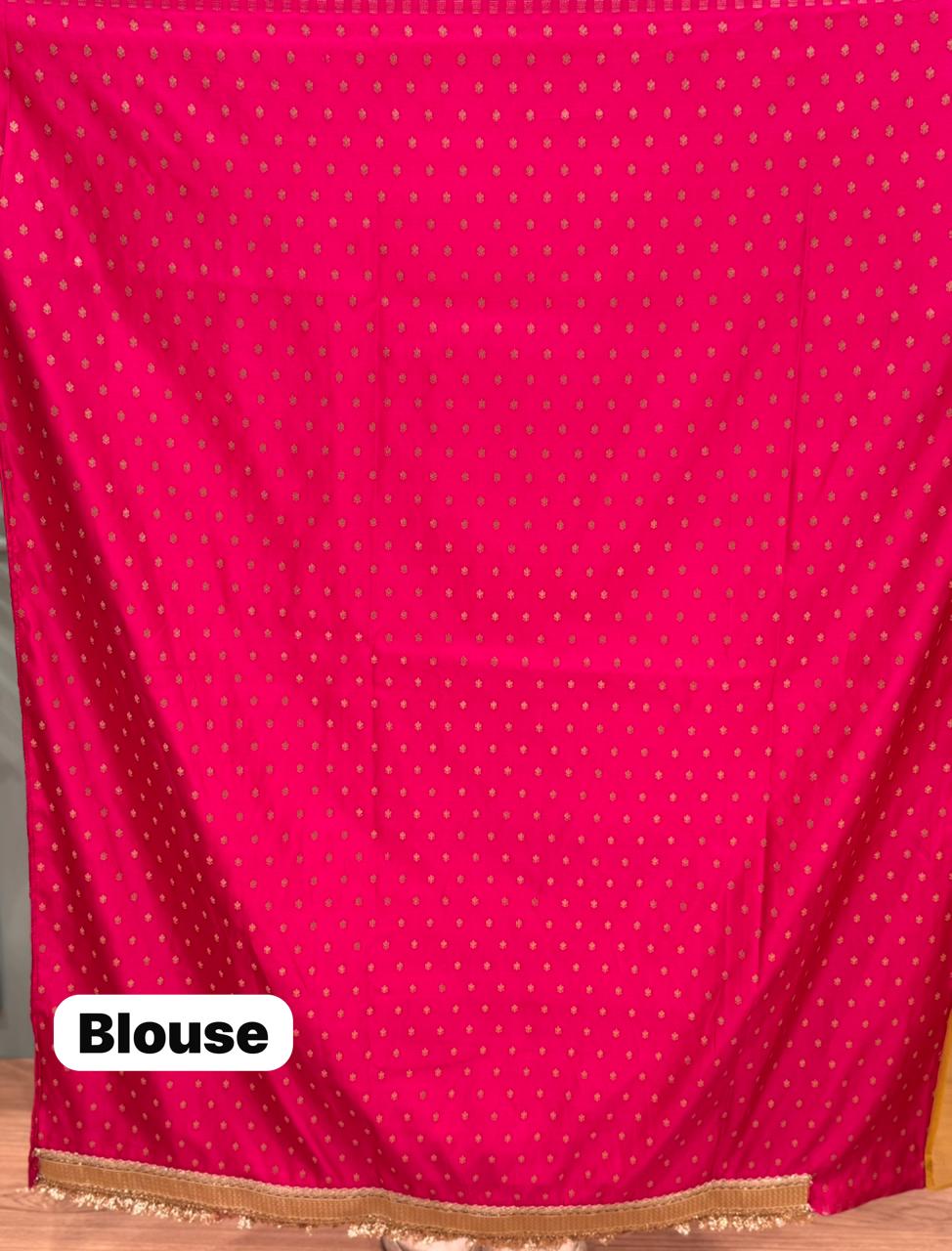 Beautiful running saree comes in premium shimmer organza,