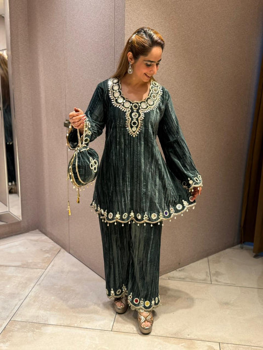 Luxury crush velvet cord-set