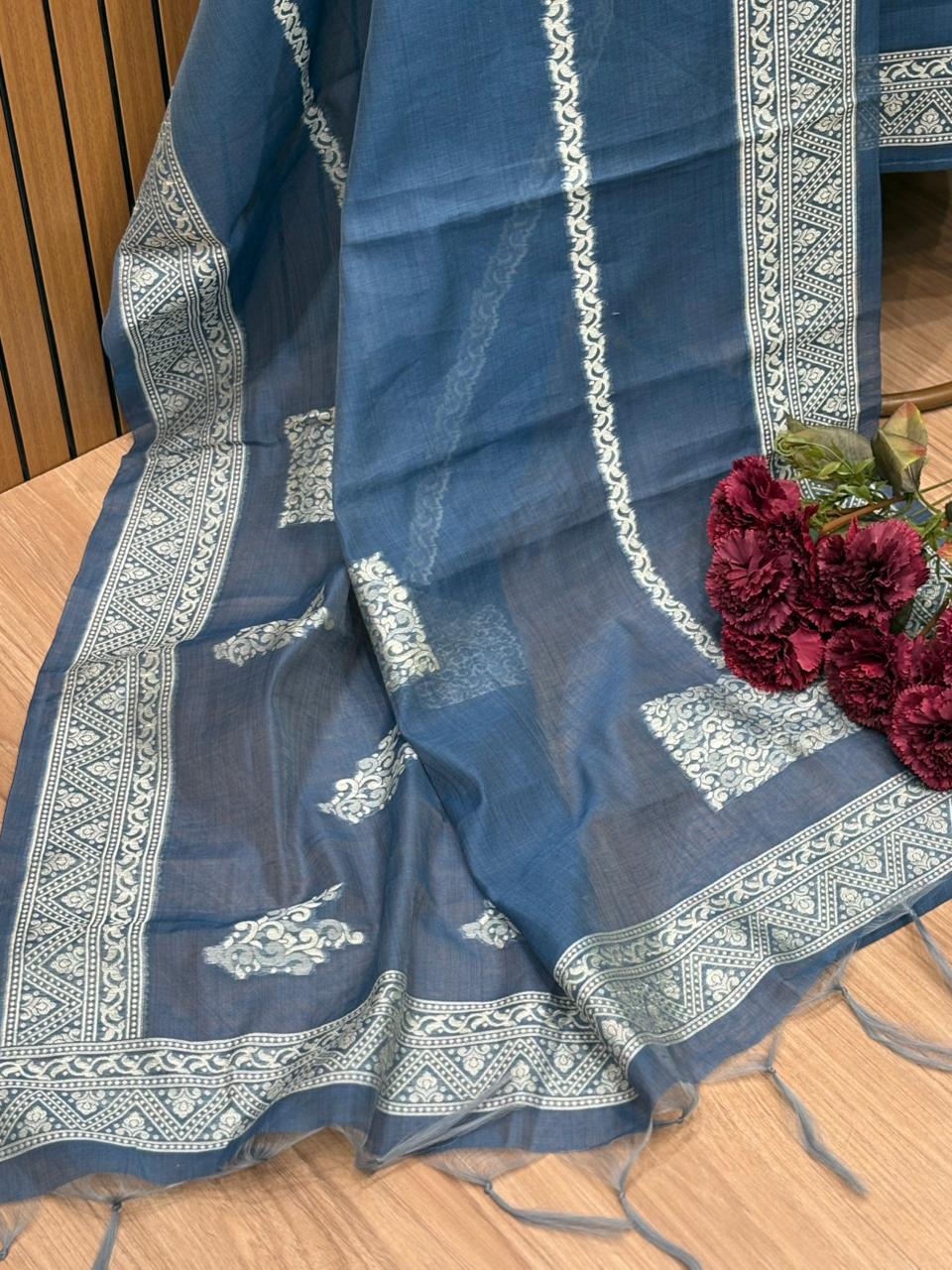 Unstitched suit s Fabric is crafted in soft Jamdani cotton fabric,