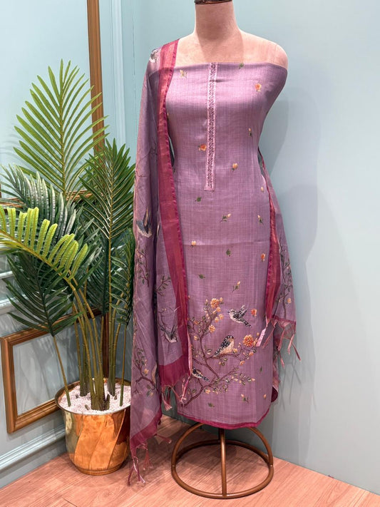 Exquisite unstitched suit is crafted in soft and breathable linen cotton