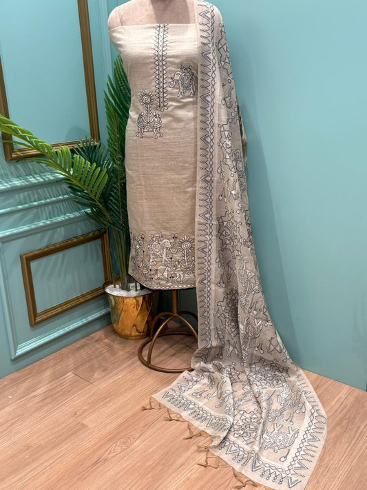 Graceful unstitched cotton suit reflects timeless elegance