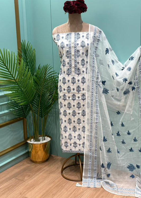 Step into effortless elegance with this beautiful unstitched