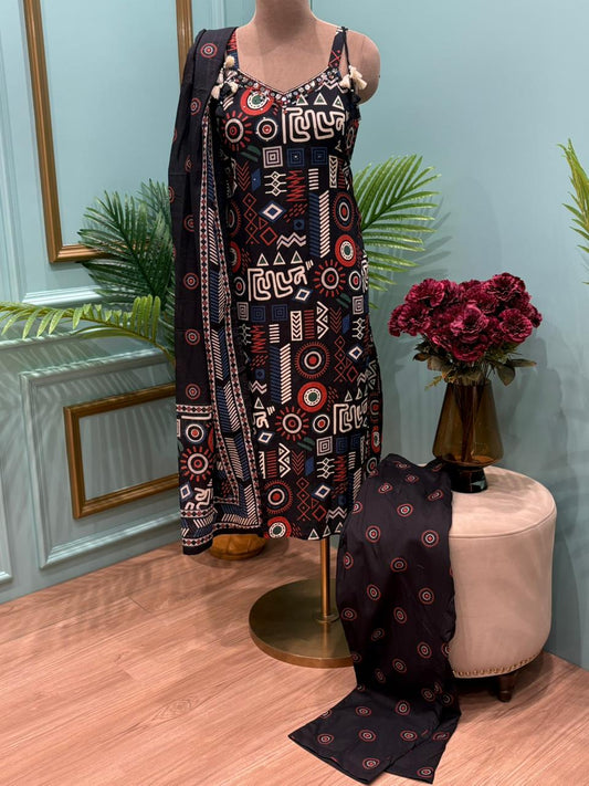 Beautifully printed cotton kurti set.