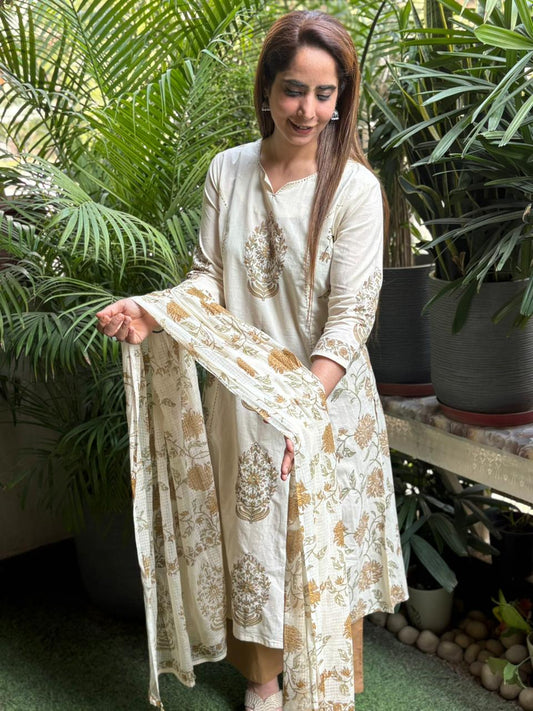 Beautifully crafted cotton kurti set