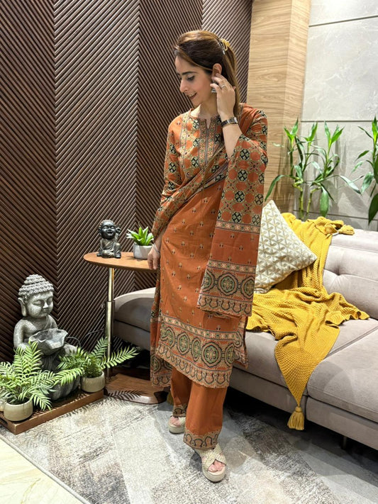 Beautifully designed cotton kurti set