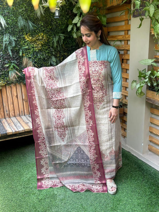 Beautiful unstitched fabric suit