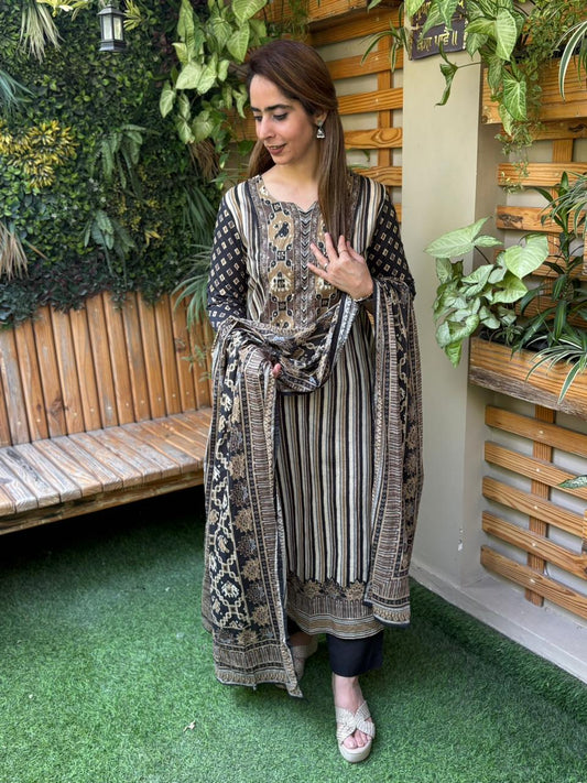 Elegant kurti set