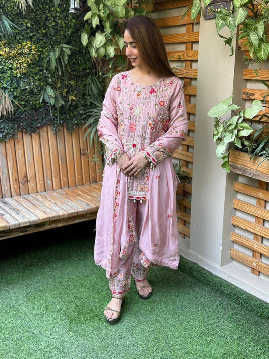 Stunning kurta set