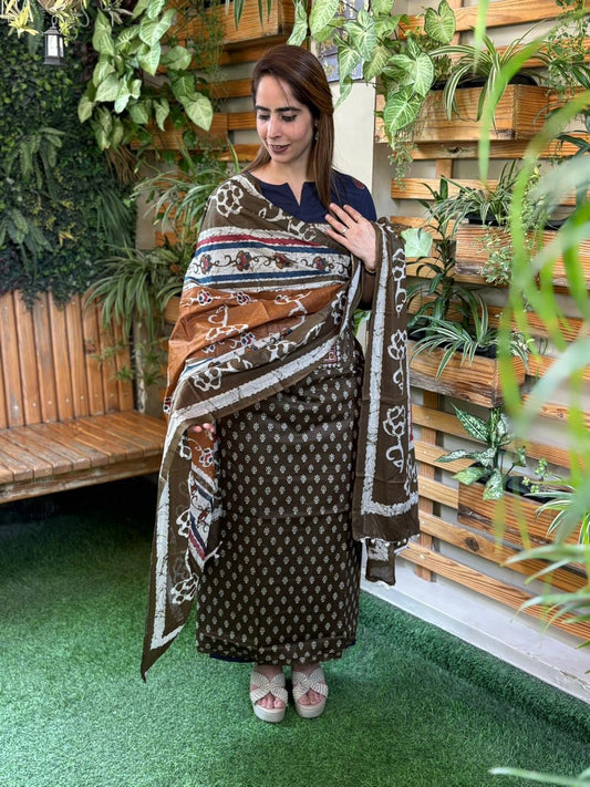 Beautiful unstitched cotton fabric suit