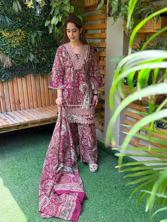 Beautifully designed cotton kurti set