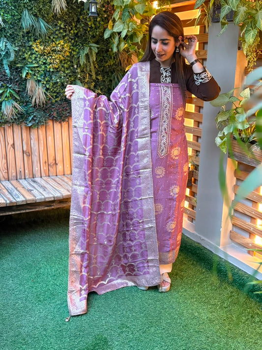 Beautiful unstitched Dola silk suit