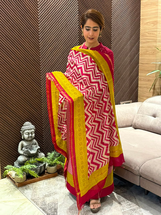 Elegant unstitched suit