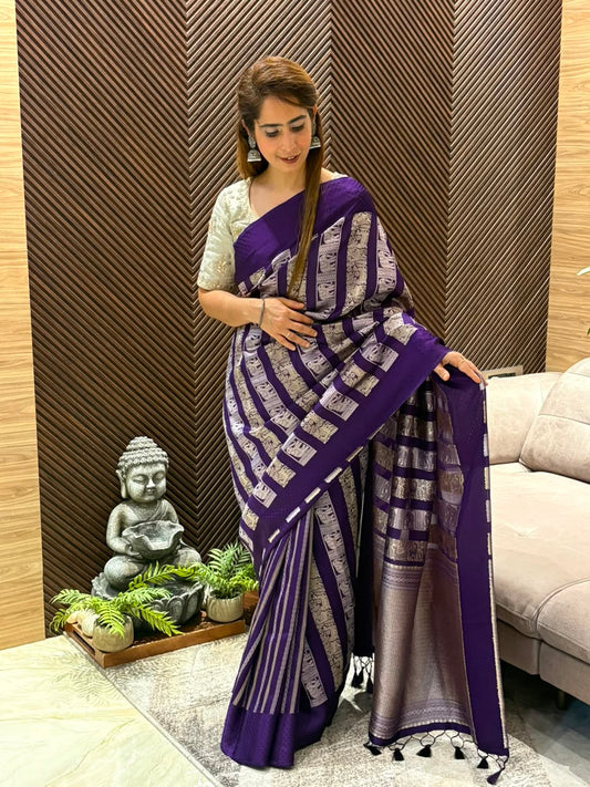Stunning running saree