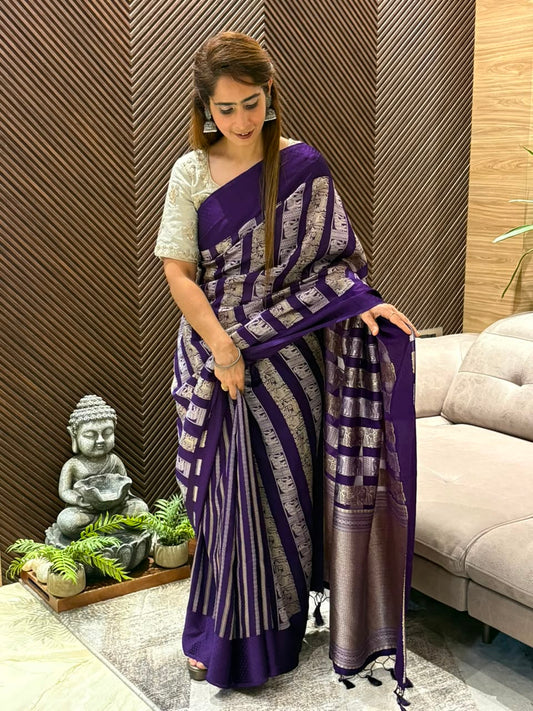 Stunning running saree