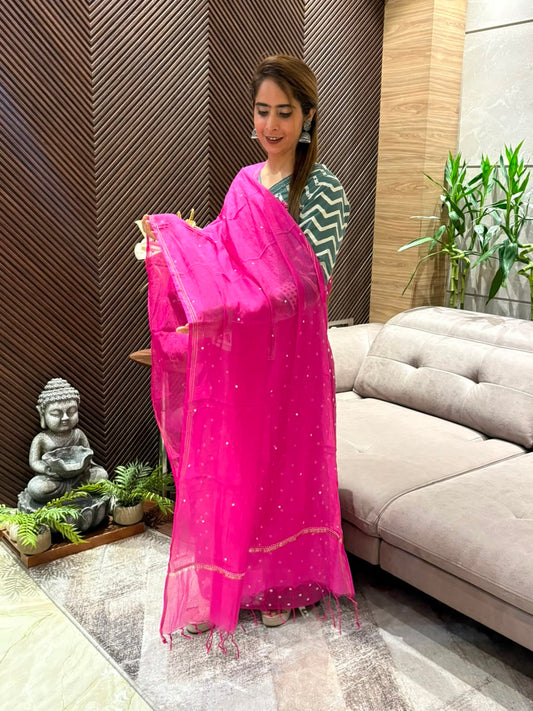 Elegant unstitched suit set