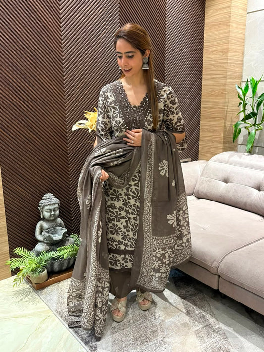 Elegant kurti set