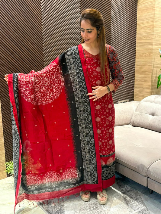 Premium pure Maheshwari unstitched suit