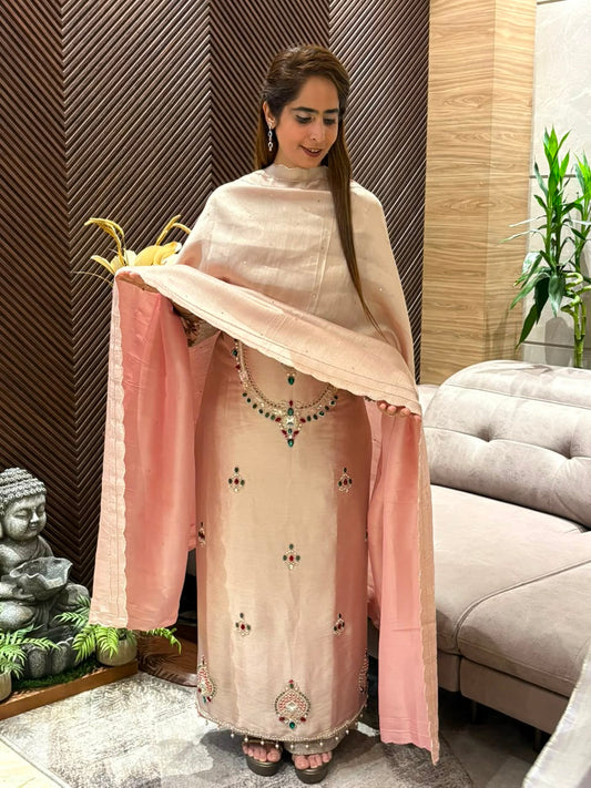 Luxurious unstitched suit