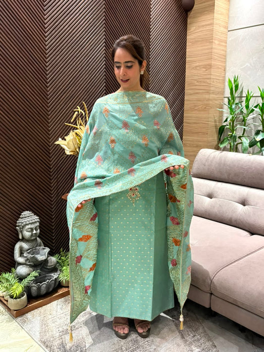 Luxurious Chandari silk unstitched suit