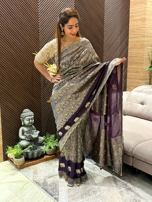 Luxurious Dola silk running saree