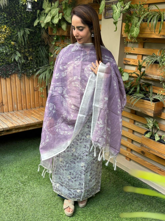Elegance begins with this unstitched linen cotton suit