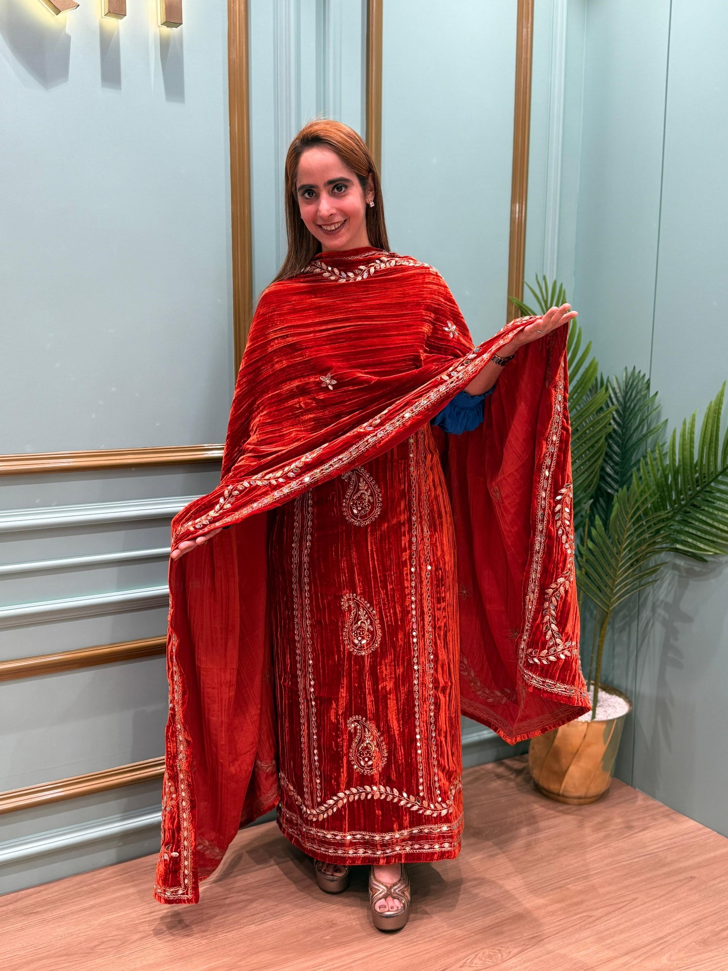 Luxurious Crush Velvet Unstitched Suit