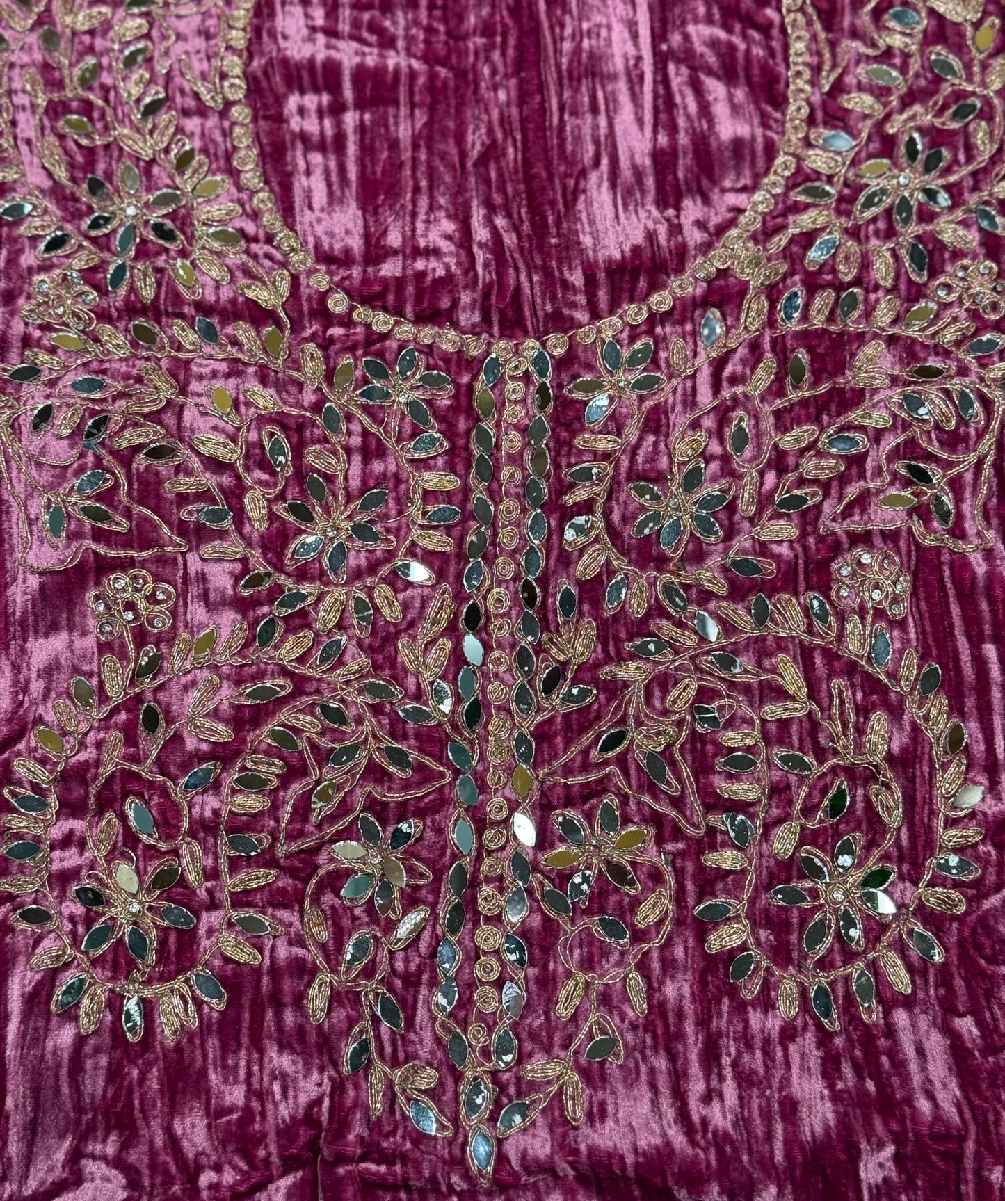 Step into royal elegance with our Crush Velvet