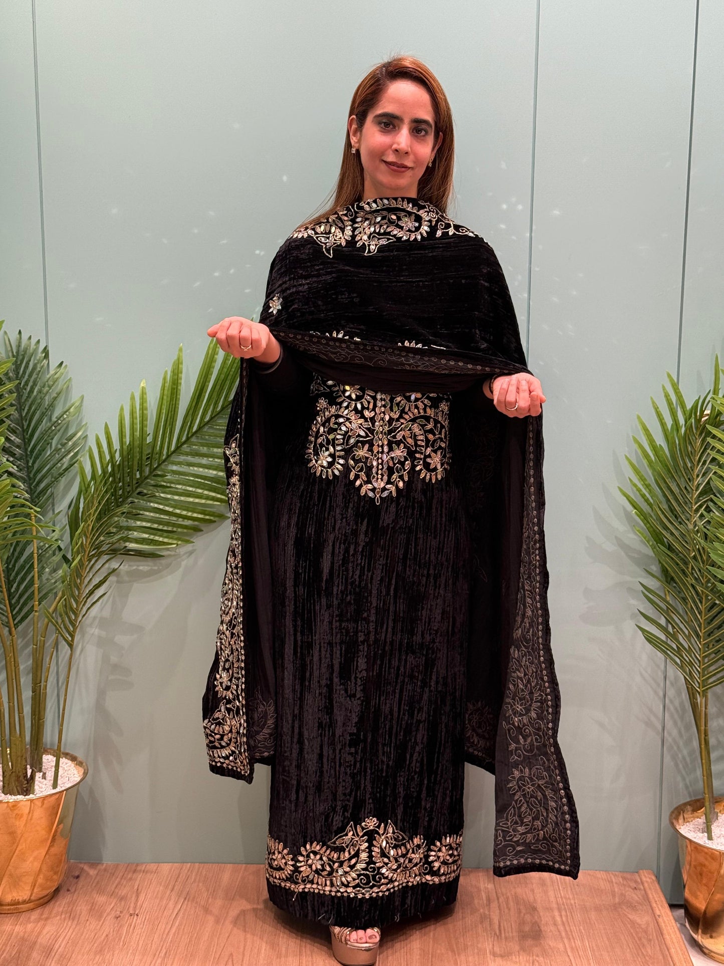 Step into royal elegance with our Crush Velvet