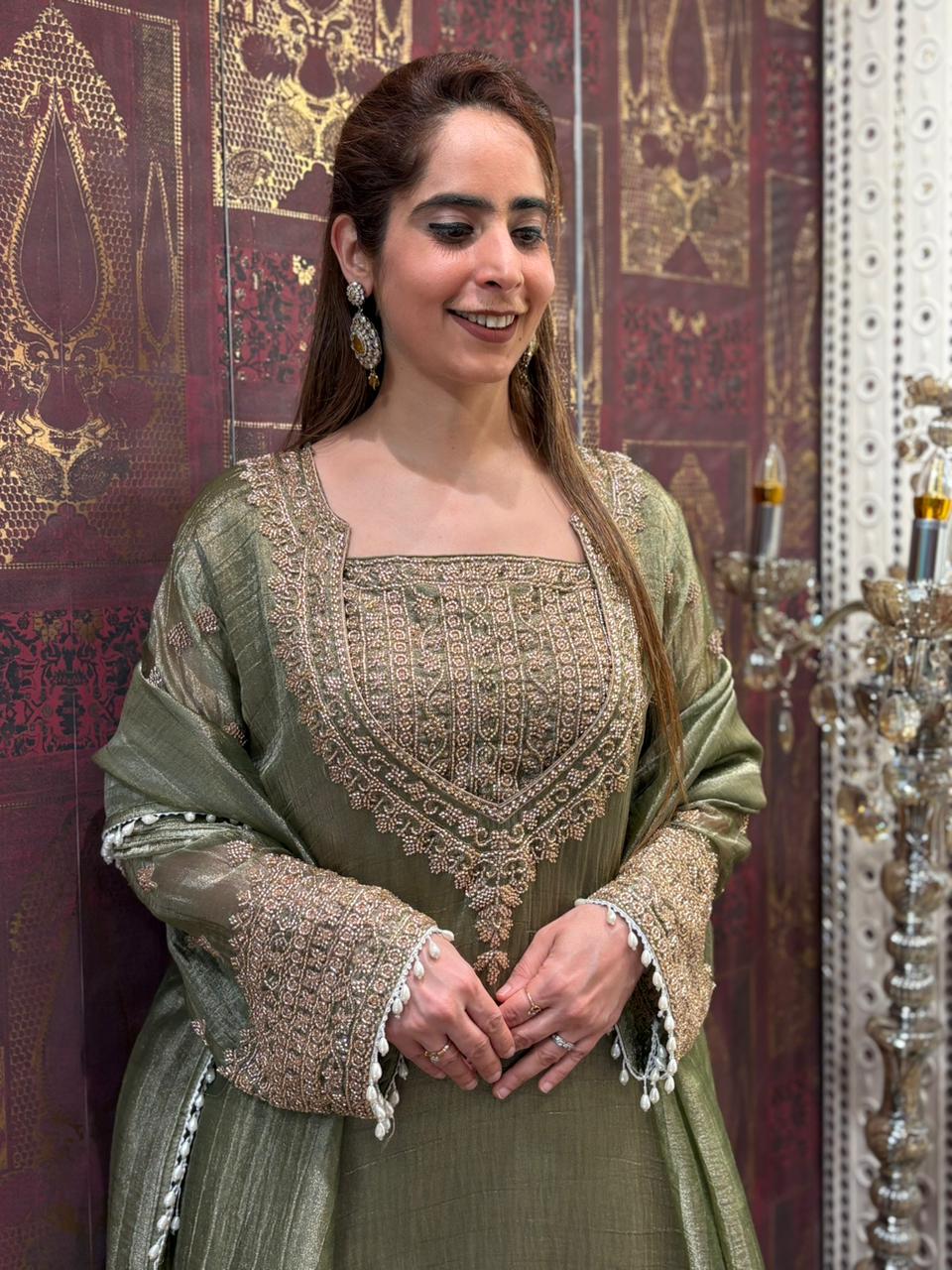 Elevate your festive wardrobe with this stunning tissue