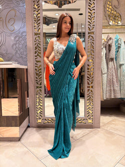 Graceful Ethnic Saree with Artistic Weaving